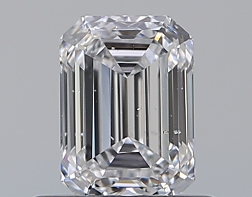 0.7 CaratD-SI1 - Cut Emerald Diamond