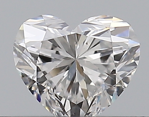 0.3 CaratE-SI1 - Cut Heart Diamond