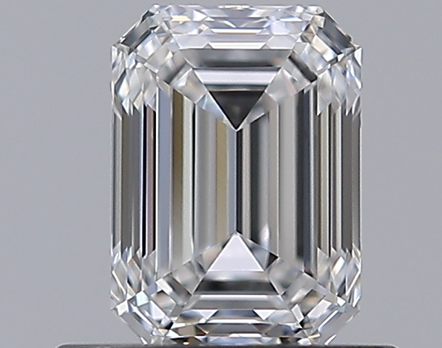 0.7 CaratE-VVS1 - Cut Emerald Diamond