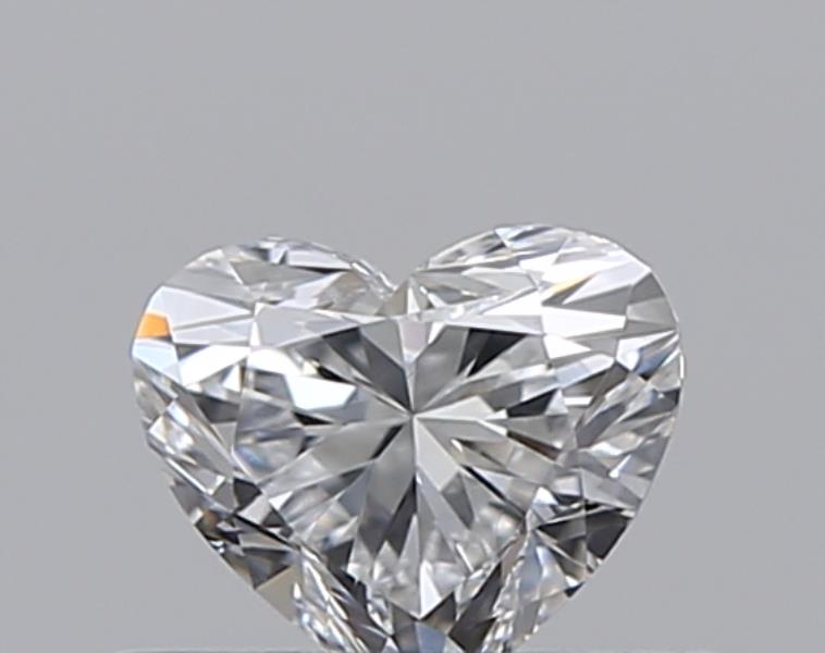 0.3 CaratE-VS2 - Cut Heart Diamond