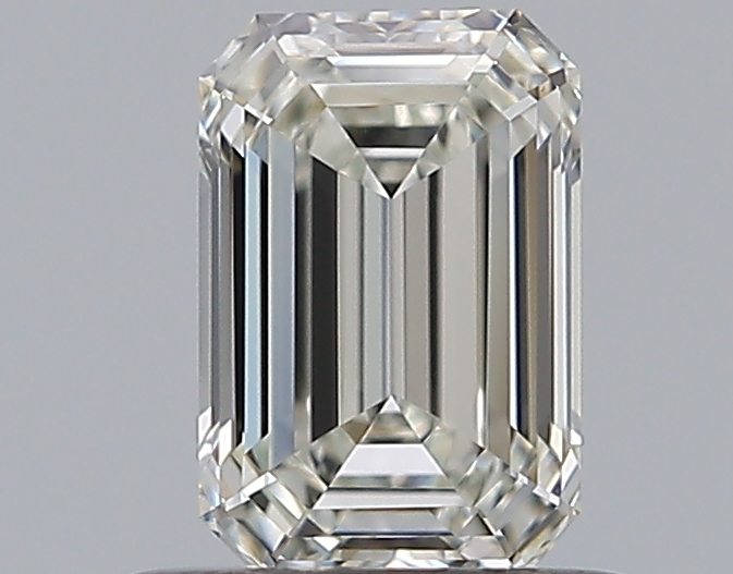 0.7 CaratG-VVS2 - Cut Emerald Diamond