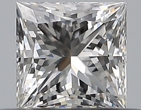 0.31 CaratG-VVS1 - Cut Princess Diamond