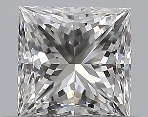 0.3 CaratG-VVS1 - Cut Princess Diamond