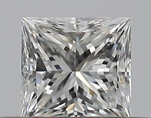 0.31 CaratG-VVS1 - Cut Princess Diamond