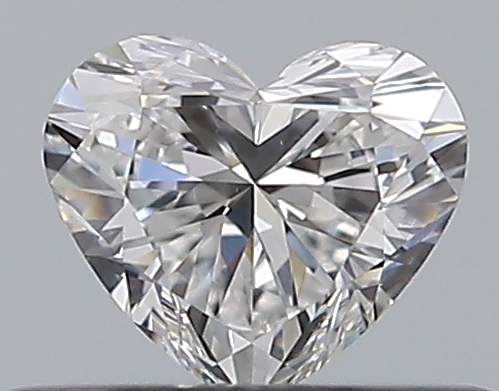 0.3 CaratE-VS2 - Cut Heart Diamond