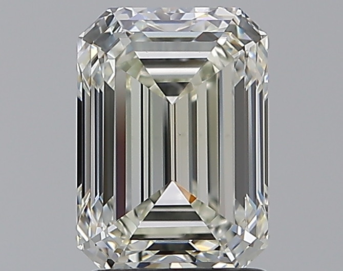 2.2 Carat Emerald Diamond