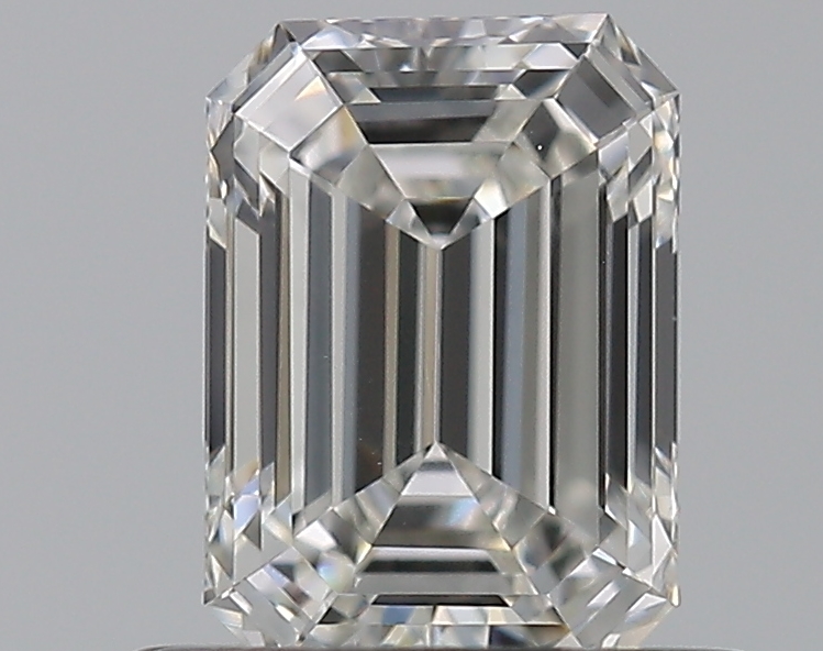 0.7 CaratG-SI1 - Cut Emerald Diamond