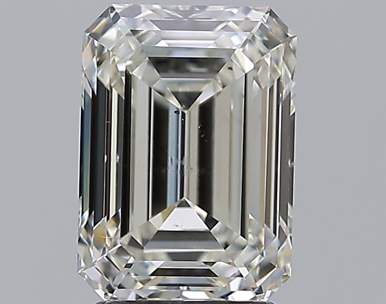 2.5 Carat Emerald Diamond