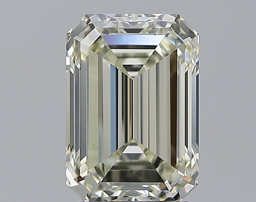 2.2 Carat Emerald Diamond