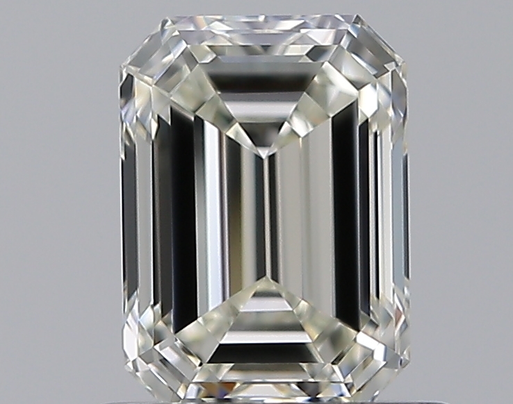 0.7 CaratK-VVS2 - Cut Emerald Diamond