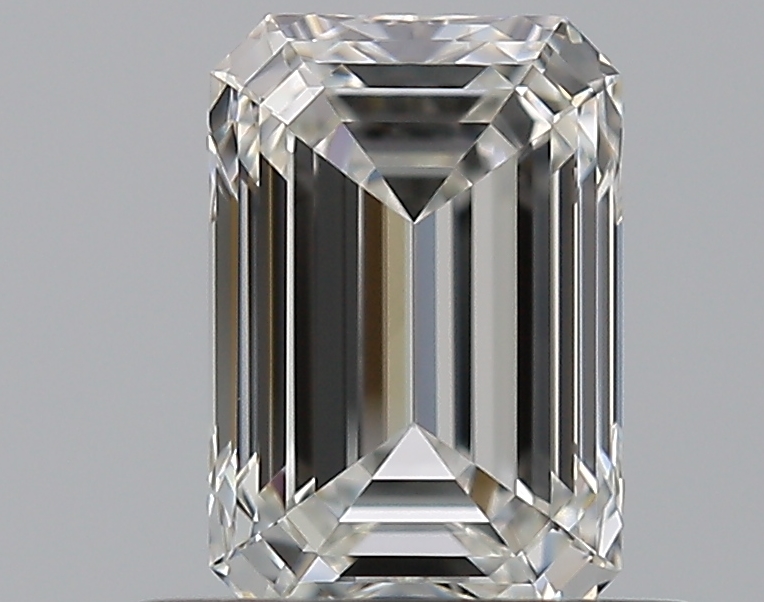 0.7 CaratG-VVS2 - Cut Emerald Diamond