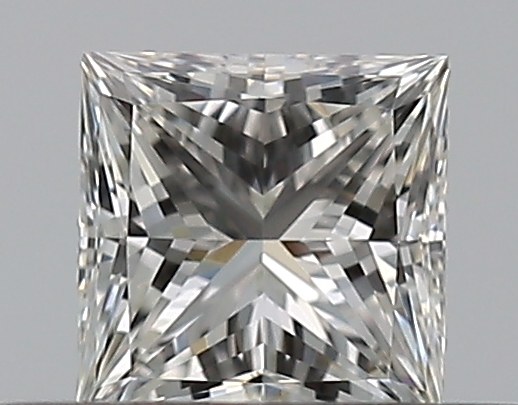 0.31 CaratG-VVS1 - Cut Princess Diamond