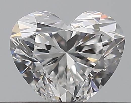 0.3 CaratE-VVS1 - Cut Heart Diamond