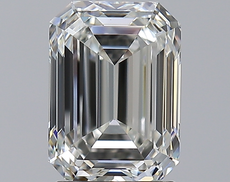 2.5 Carat Emerald Diamond
