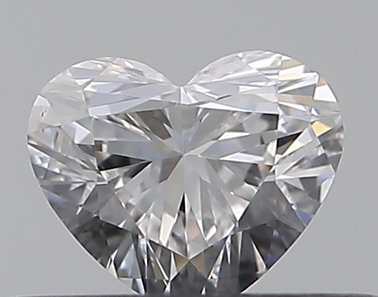 0.3 CaratE-VS2 - Cut Heart Diamond