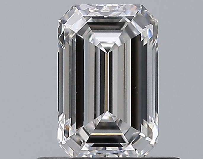 0.7 CaratE-VS1 - Cut Emerald Diamond