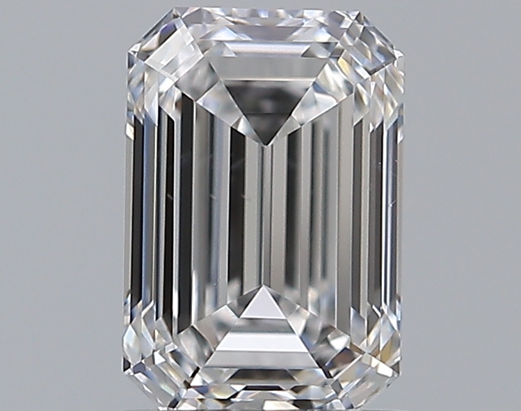 0.9 Carat Emerald Diamond