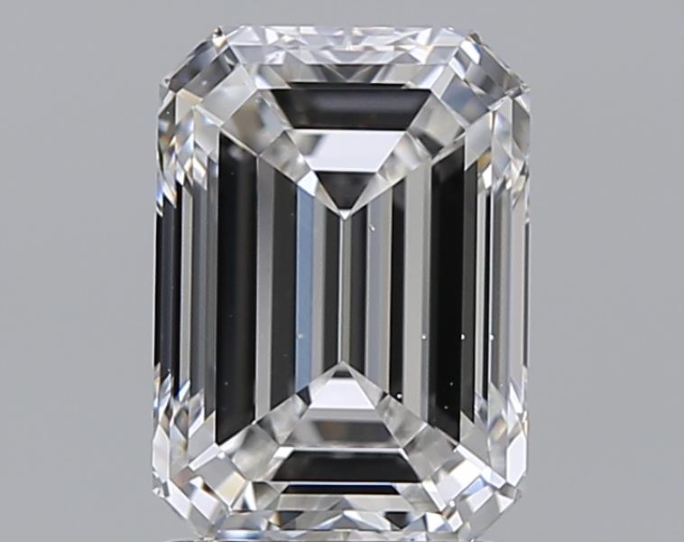 2 Carat Emerald Diamond