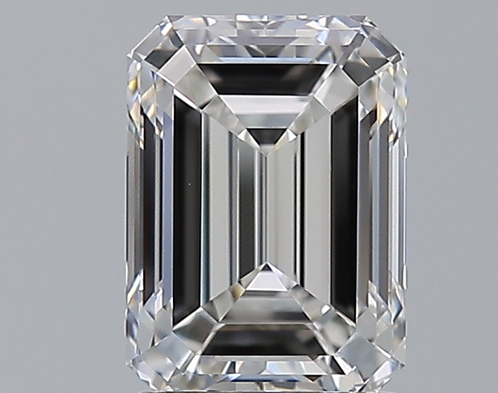 2 Carat Emerald Diamond