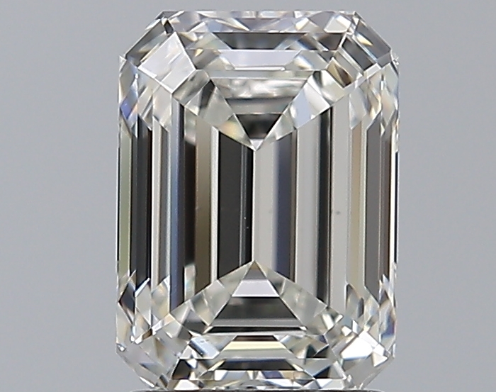 2 Carat Emerald Diamond