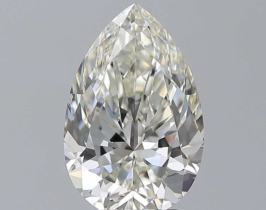 3.01 CaratJ-IF - Cut Pear Diamond